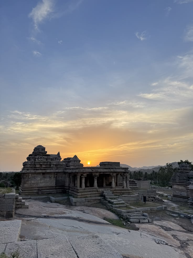 Exploring Hampi Detail View 2